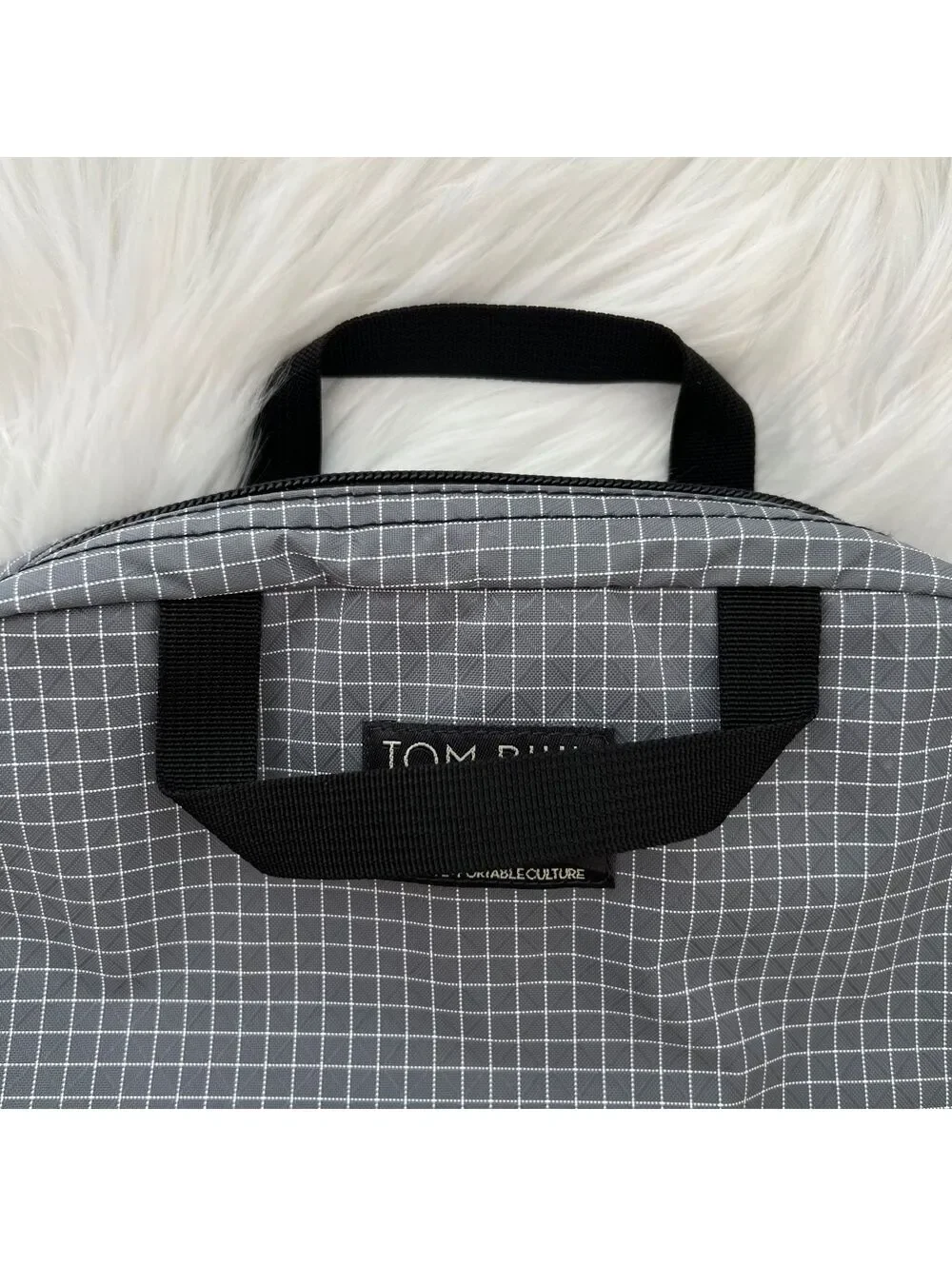 Tom Bihn Standard Spiff Kit Gray Grid Hanging Travel Toiletry Bag USA